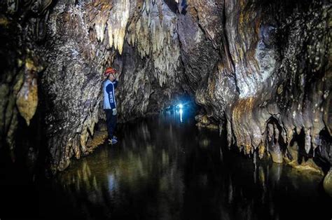  The Enchanted Cave of Agusan del Sur: A Mysterious Cavern Where Legends Whisper!